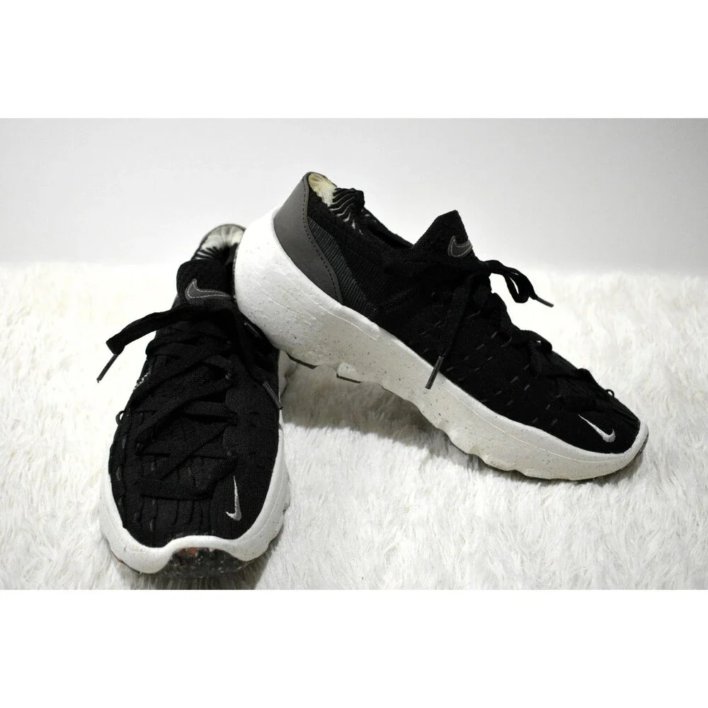 Nike Space Hippie 04 Black/Light Smoke Grey Black DA2725 001 - Women’s Size 9